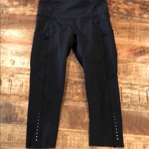 Fast and free lululemon legging